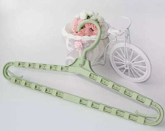 Buy 1 Get 4 Free Hanger Fleixible Retractable Closet Organizer and Drying Rack 5 Pcs Rs 999