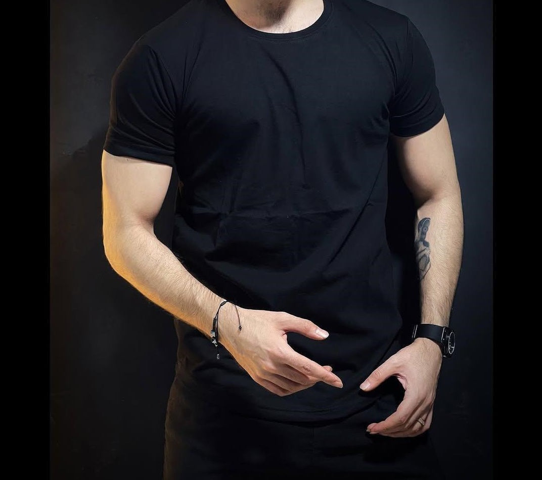 Simple Basic T-Shirt
