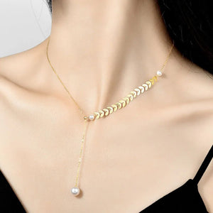 Gold Leaf Necklace for Women – Elegant Pendant Chain Jewelry