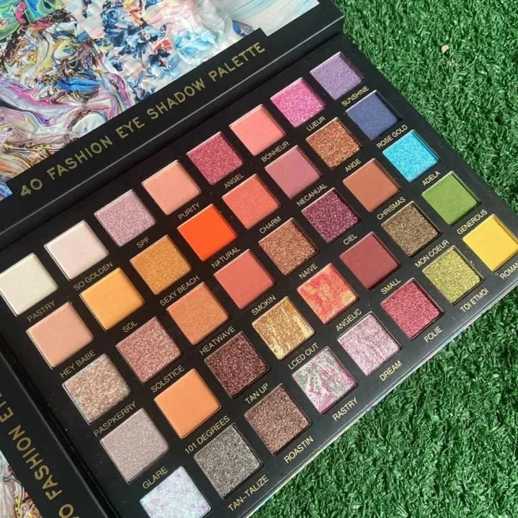 Eyeshadow Palette – Professional Makeup Matte & Shimmer Eye Shadow Kit