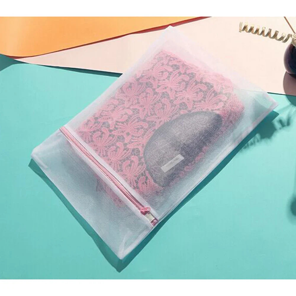 Pack of 2 Mesh Laundry Bag – Zippered Washing Machine Protection Net Pouch