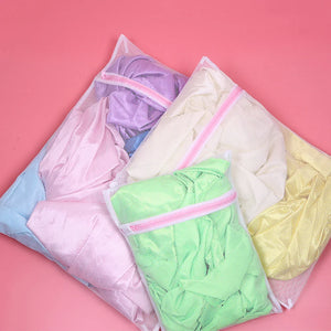 Pack of 2 Mesh Laundry Bag – Zippered Washing Machine Protection Net Pouch
