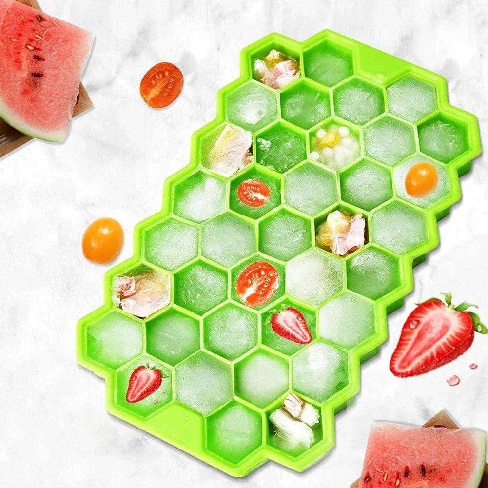 Silicone Ice Cube Tray with LED Effect – Flexible Ice Mold for Drinks | Reusable Ice Cube Maker