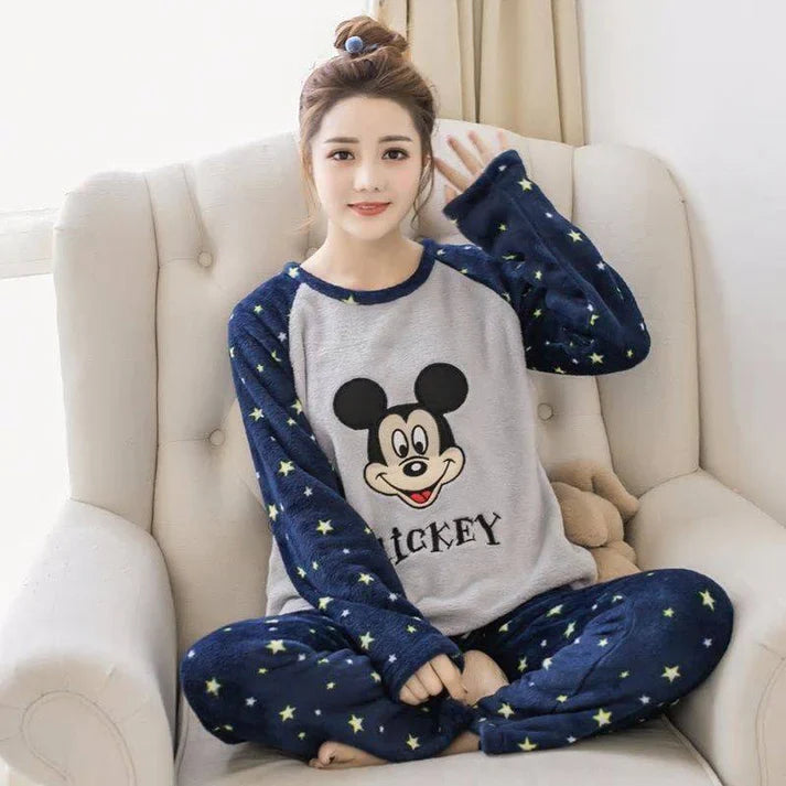 Star Mickey Night Suit