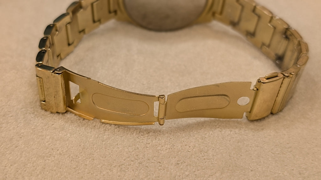 Luxe Chrono Gold Watch Timeless Luxury