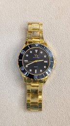 VZ Aurelia Golden Round Black Man Watch