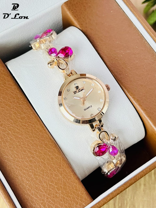 Women’s Flower Bracelet Quartz Watch (Random Color Combo)