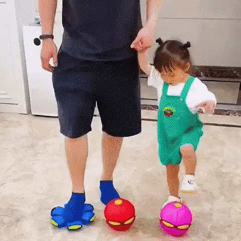 Flying Saucer Magic Deformation Ball with LED Light Flying Toy for Kids